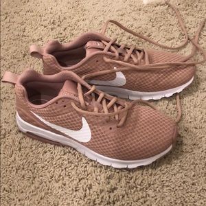 Nike Women’s Air Max- Blush Pink
